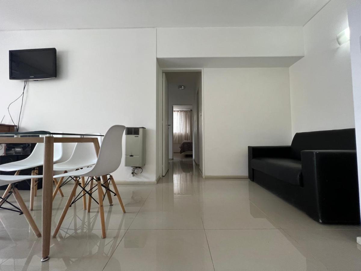 Apartamento Lela เมนโดซา ภายนอก รูปภาพ
